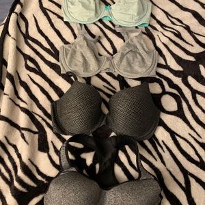Victoria secret bra lot